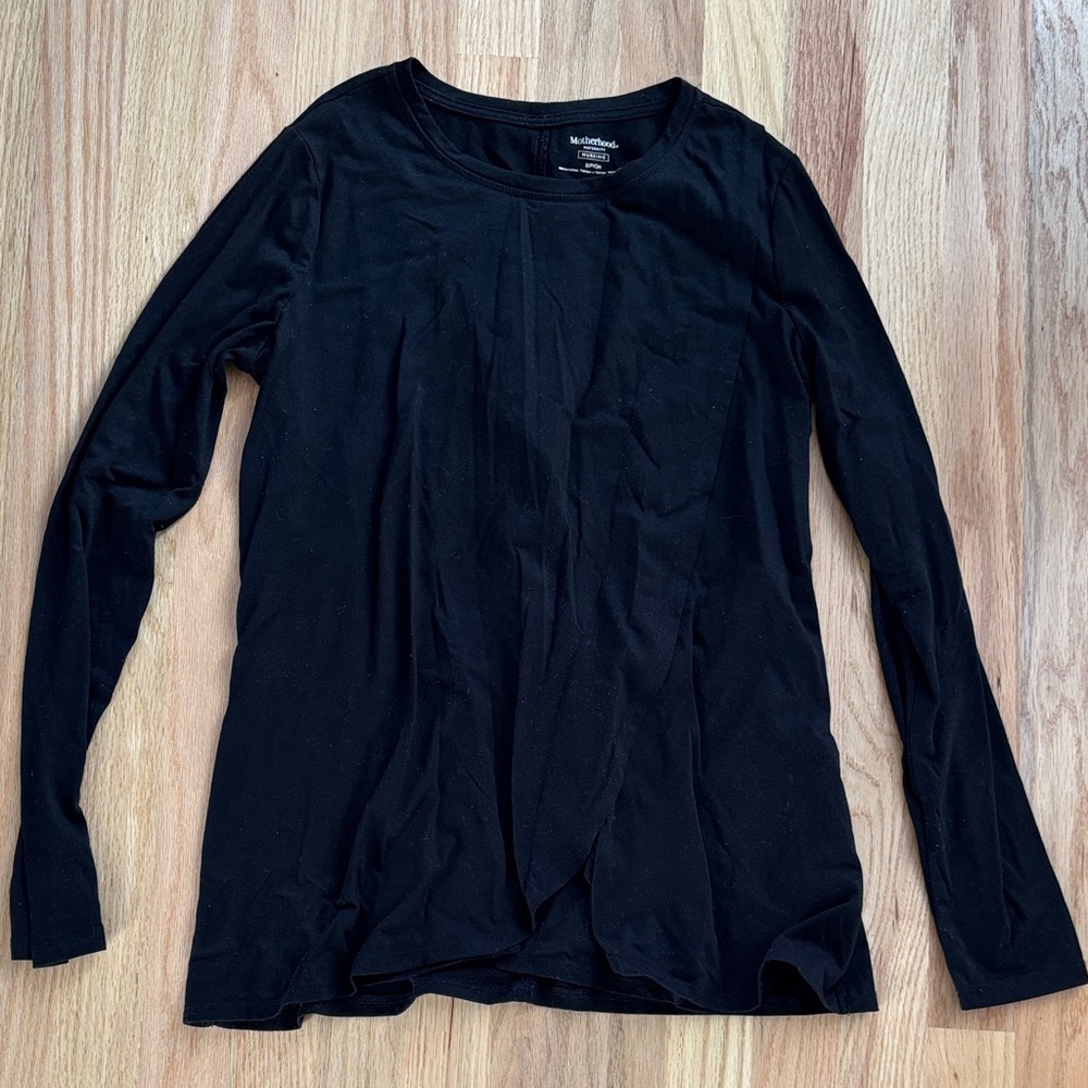 Motherhood Maternity Black Long Sleeve nursing Tee